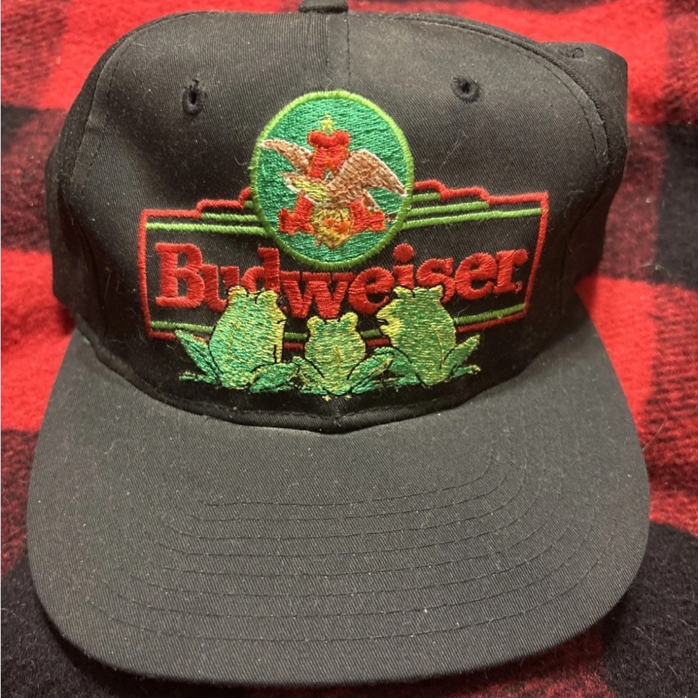Budweiser Black Cap with Embroidered FROGS logo Vintage 1994